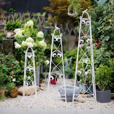 3-pack Metall Trädgård Obelisk – Växtstöd & Spaljé