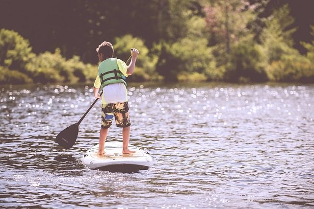 paddle board
